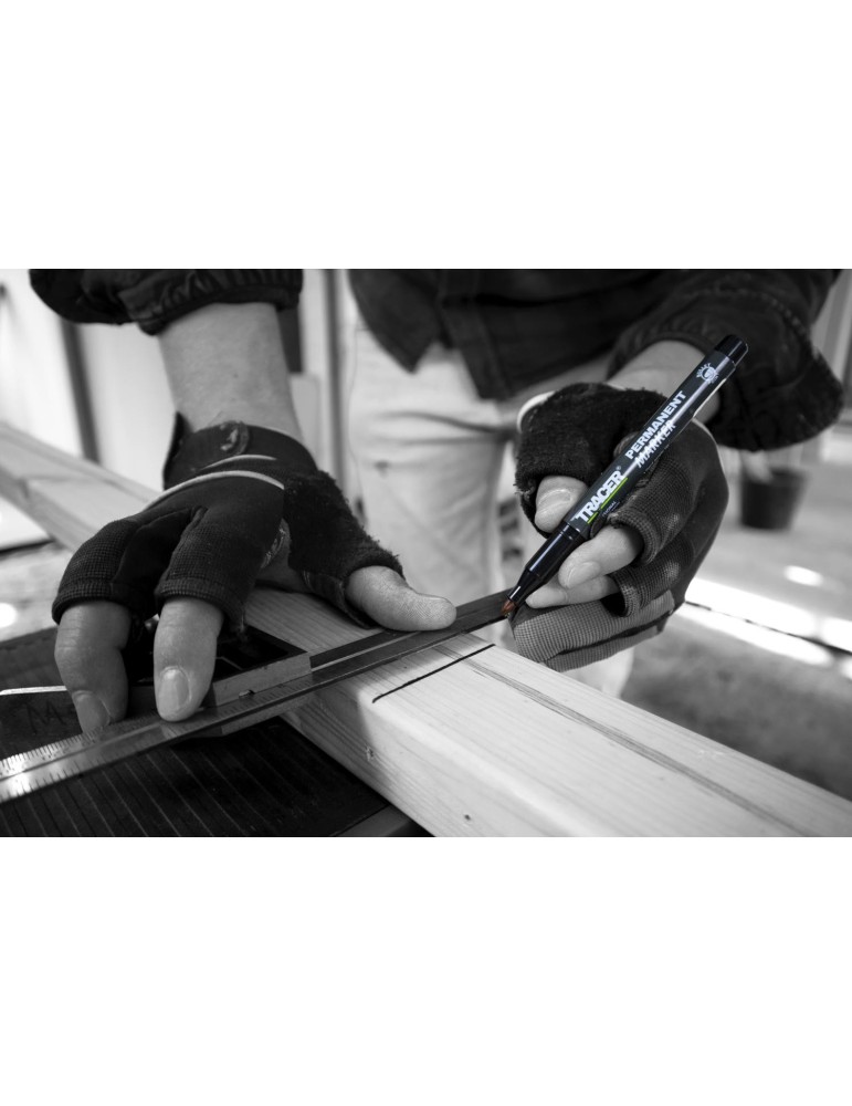 Zestaw 4szt. markerów 2 czarne, niebieski i czerwony TRACER APMK1