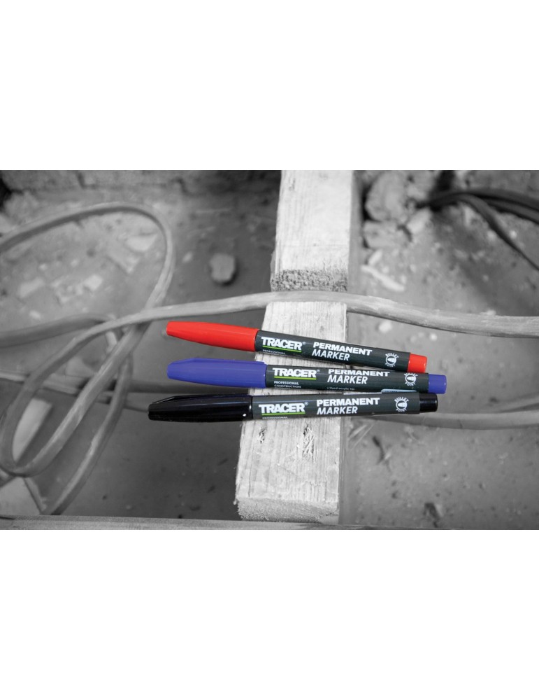 Zestaw 4szt. markerów 2 czarne, niebieski i czerwony TRACER APMK1